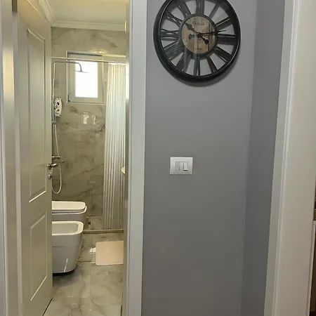 Roar Apartman Tirana