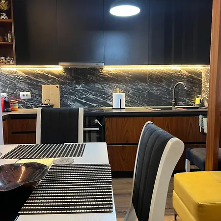 Apartamento Roar Tirana